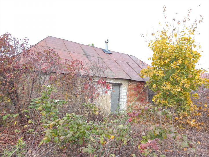 Дом 20 м² на участке 20 сот.