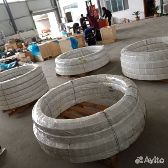 Поворотный круг JCB200