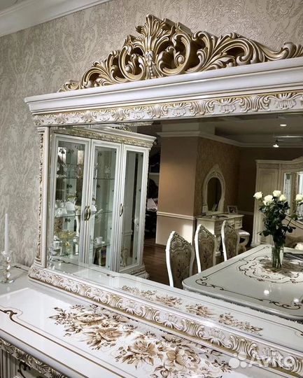 Комплект Алсу белый глянец в классическом стиле