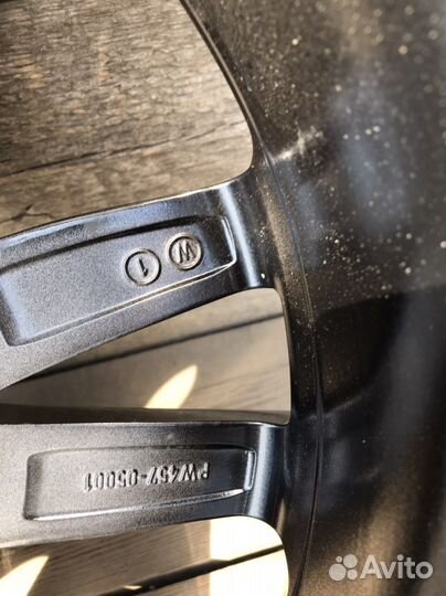 Оригинальный диск R17 Toyota Camry