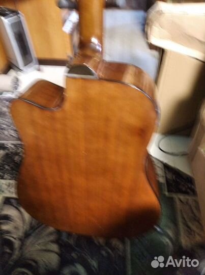 Двенадцатиструнная гитара