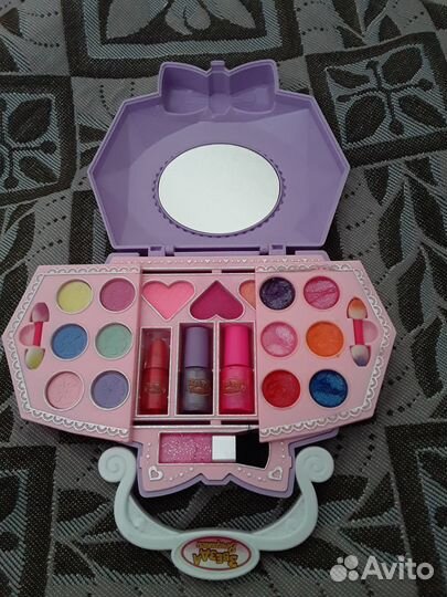 Чемоданчик детской косметики