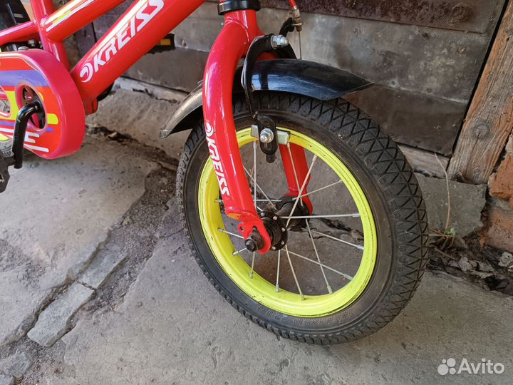 Детский велосипед на 12