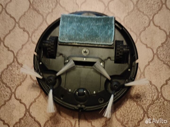 Робот пылесос