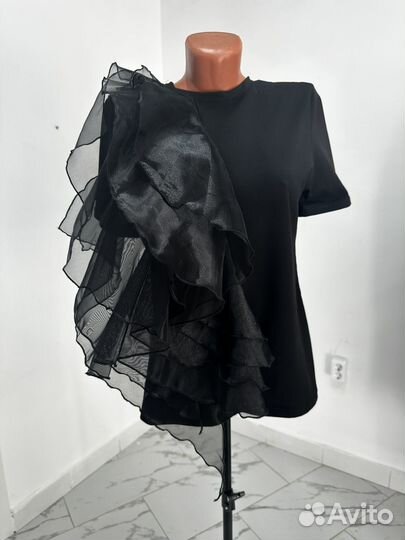 Футболка с воланами