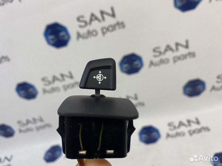 Кнопка регулировки руля Bmw 5 F10 N52B30AF 2010