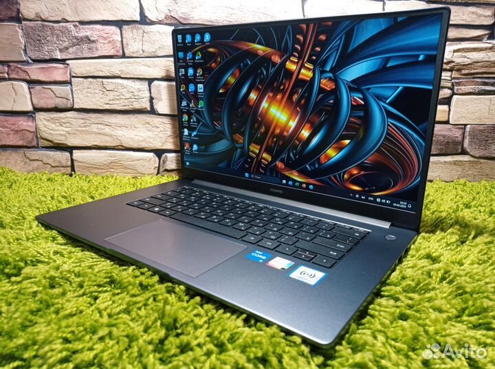 2024г Мощнейший Huawei Core i5-1155G7 16Gb 512Gb