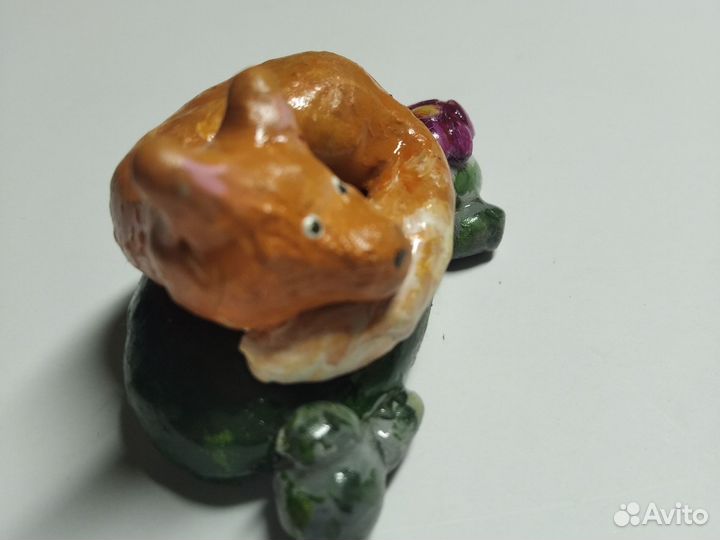 Фигурка лисички