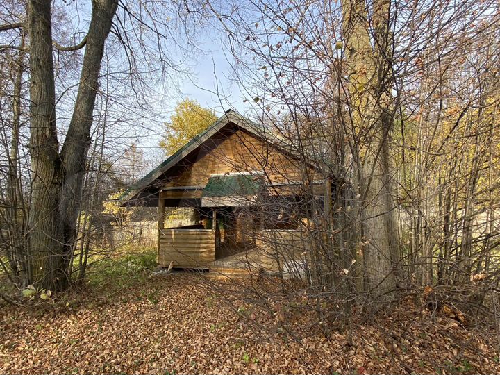 Дом 180 м² на участке 49 сот.