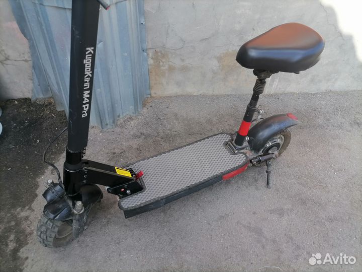 Электросамокат kugoo m4