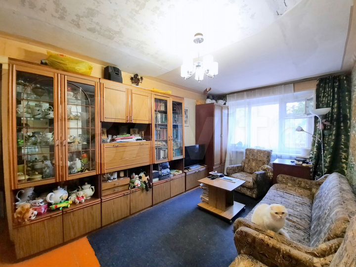 3-к. квартира, 60 м², 2/5 эт.