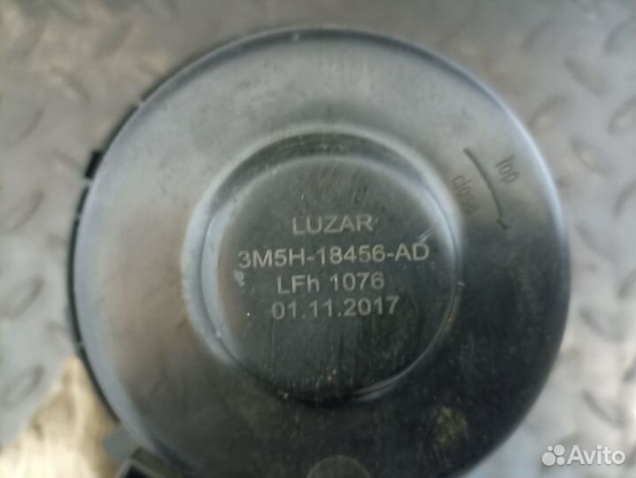 Моторчик отопителя для Ford Focus 2