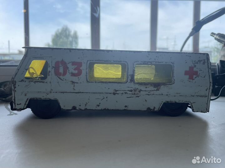Машинка скорая помощь СССР