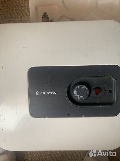 Водонагреватель накопительный ariston на запчасти