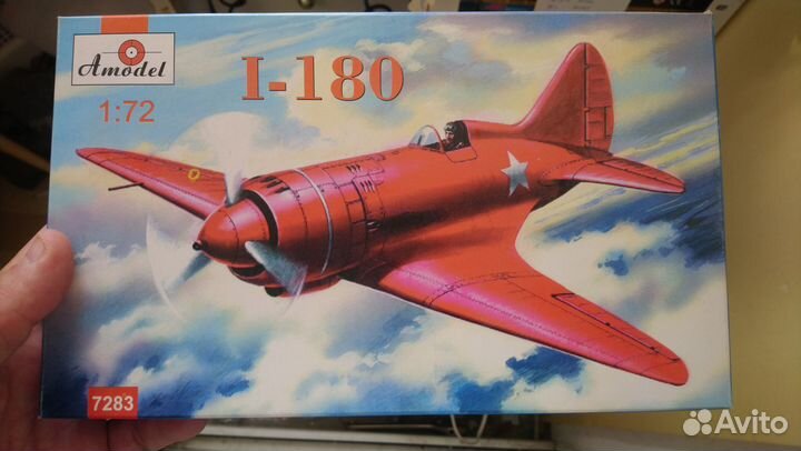 Модель самолёта 1/72