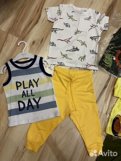 Пакет новой одежды для мальчика 74-98