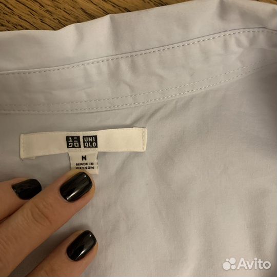 Рубашка uniqlo голубая женская М оригинал