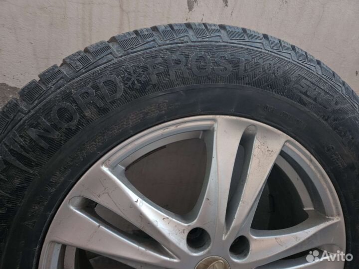 Gislaved Nord Frost 200 SUV 235/65 R17