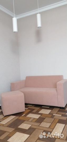 Диванчик офисный