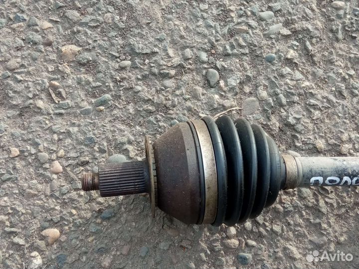 Привод левый,правый поло седан, шкода рапид, шкод