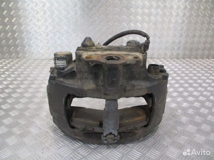 Суппорт тормозной задний левый MAN 81508046509