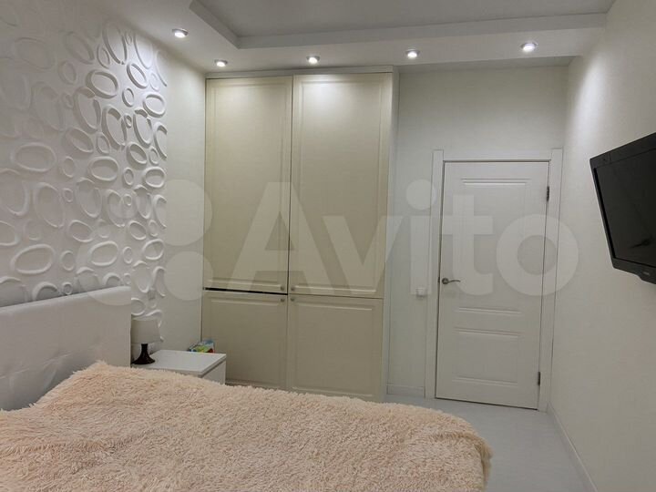 3-к. квартира, 67 м², 7/17 эт.