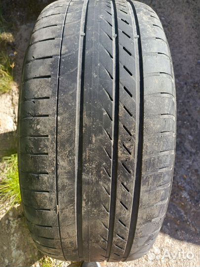 Goodyear Eagle F1 A/S-C 255/50 R19 и 285/45 R19