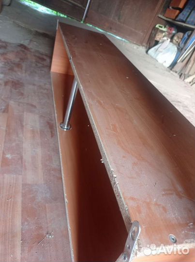 Полка книжная 127*30