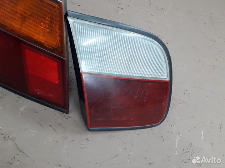 Фонари задние Nissan Almera N15