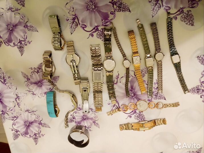 Часы на запчасти