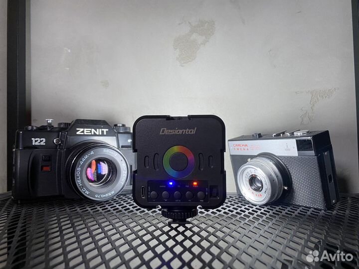 Видео свет desiontal W70 RGB накамерный свет