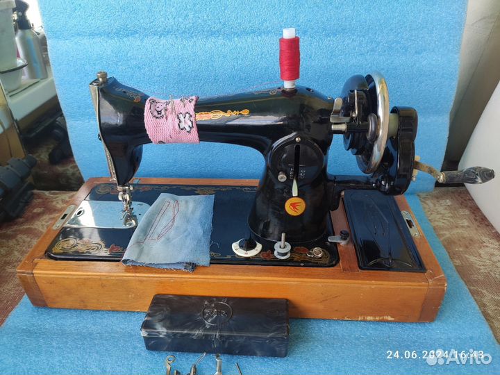 Швейная машина