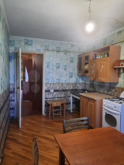 3-к. квартира, 70,5 м², 1/3 эт.