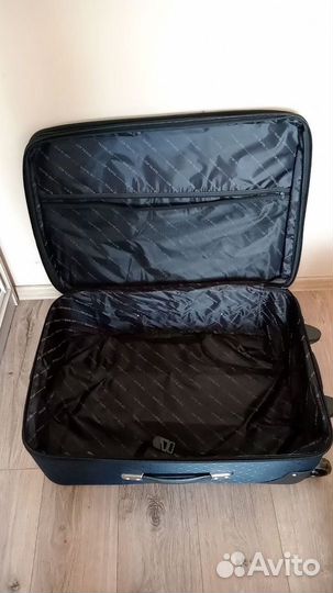 Чемодан на колесах