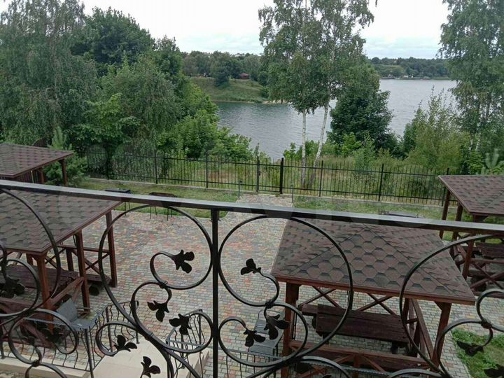 Коттедж 98 м² на участке 8 сот.