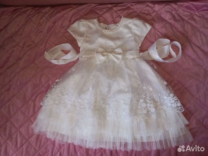 Платье праздничное