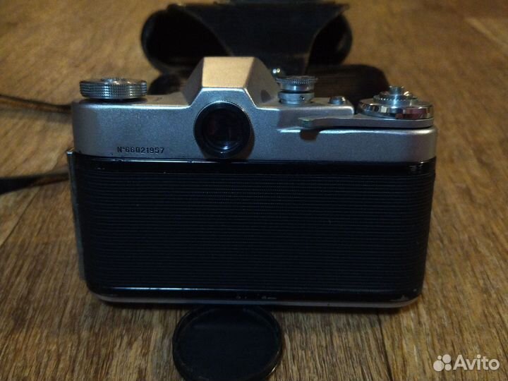 Плёночный фотоаппарат