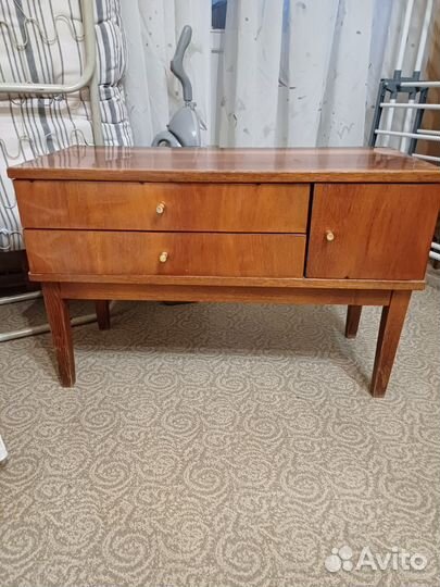 Тумбочка под телевизор СССР