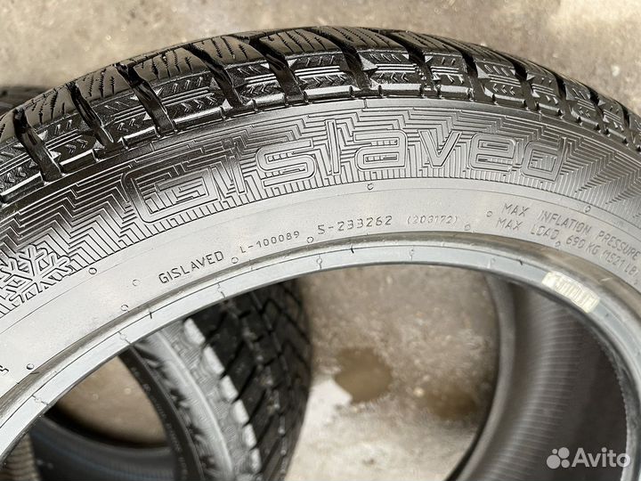 Gislaved Soft Frost 200 215/50 R17 95T