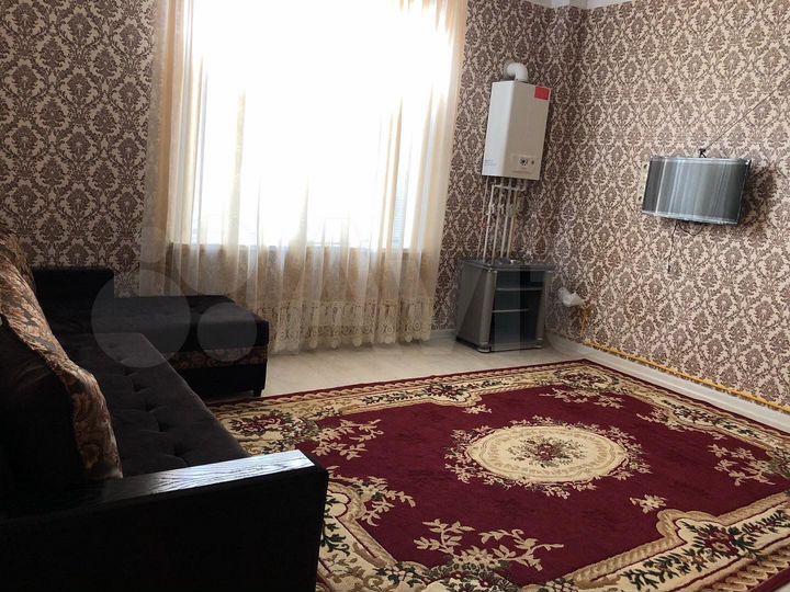 2-к. квартира, 48 м², 3/3 эт.