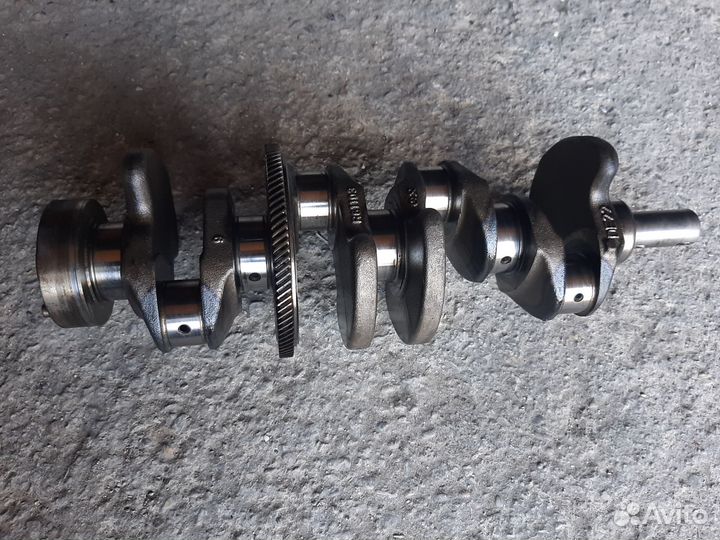 Коленвал Mercedes E-class w211 OM646 под балансиры