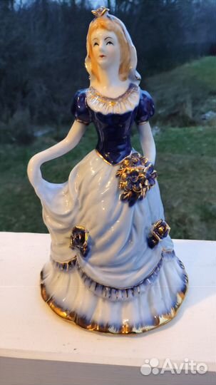 Фарфоровая статуэтка design england