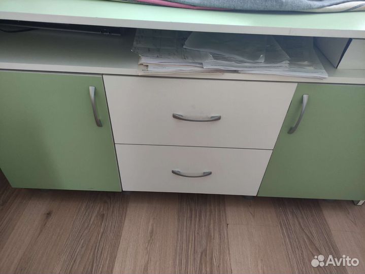 Мебель в детскую комнату