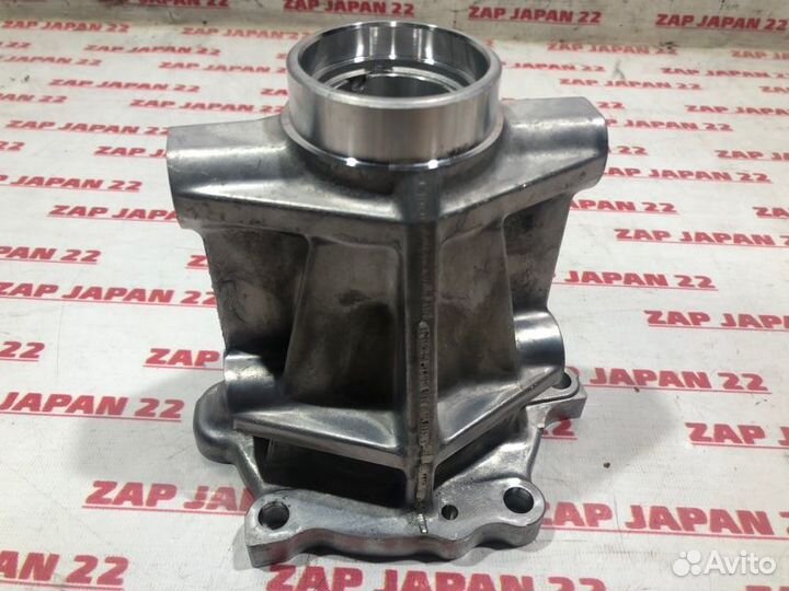 Хвостовик раздатки Mitsubishi