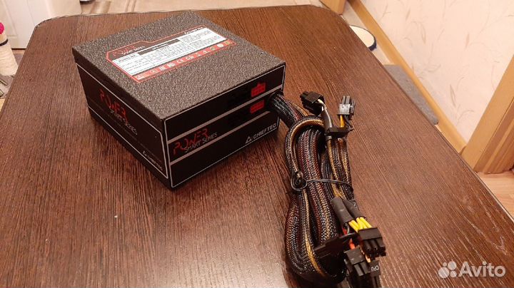 Блок питания Chieftec Power Smart Series 1000W