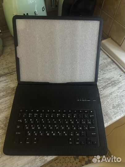 Чехол-клавиатура MyPads для Apple iPad Pro 12.9