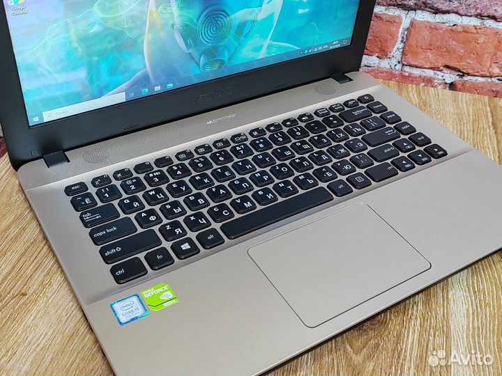 Asus 920MX 14 дюймов SSD240 i5 Игровой Ноутбук