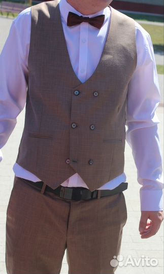 Мужской свадебный костюм