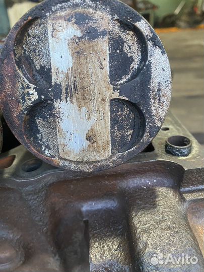 Блок двигателя 083