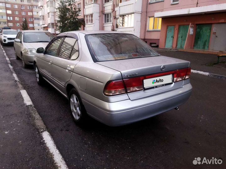 Nissan Sunny 1.5 AT, 2003, 130 000 км